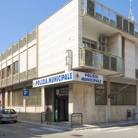 Domus Mega Apartment